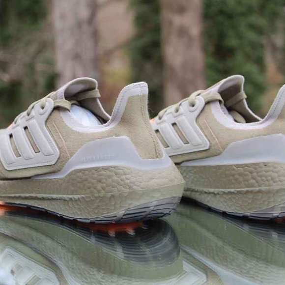 Adidas Ultraboost 22 Orbit Green Men’s Size 12 - Picture 14 of 16